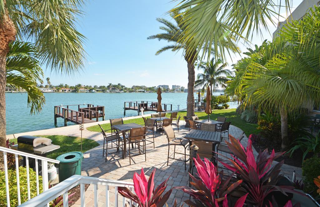 Westwinds Waterfront Resort St. Pete Beach Kültér fotó