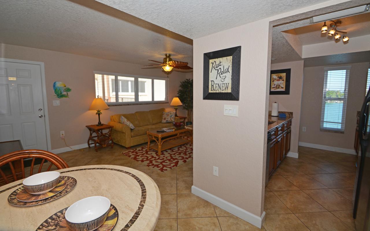Westwinds Waterfront Resort St. Pete Beach Kültér fotó