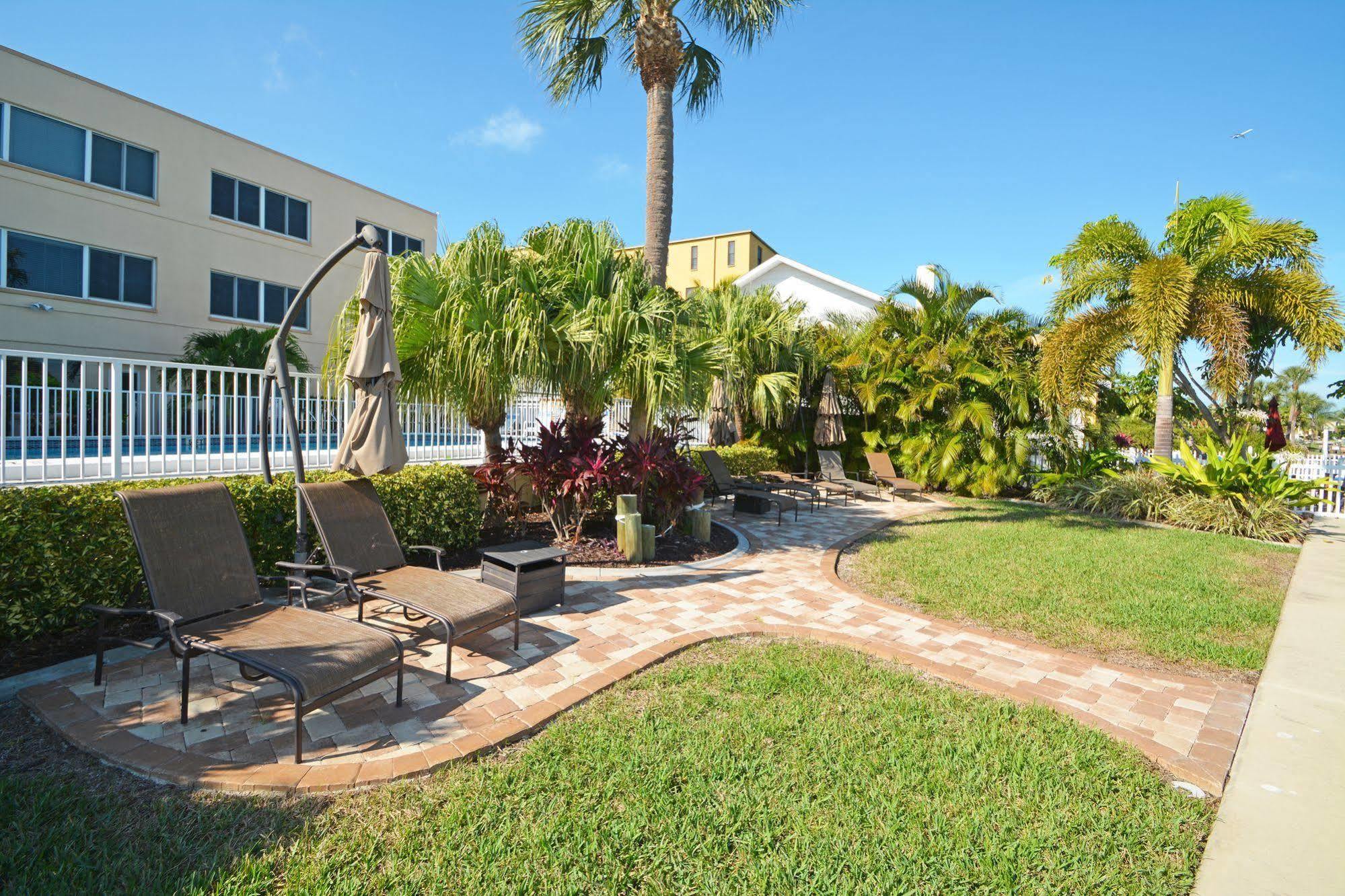 Westwinds Waterfront Resort St. Pete Beach Kültér fotó